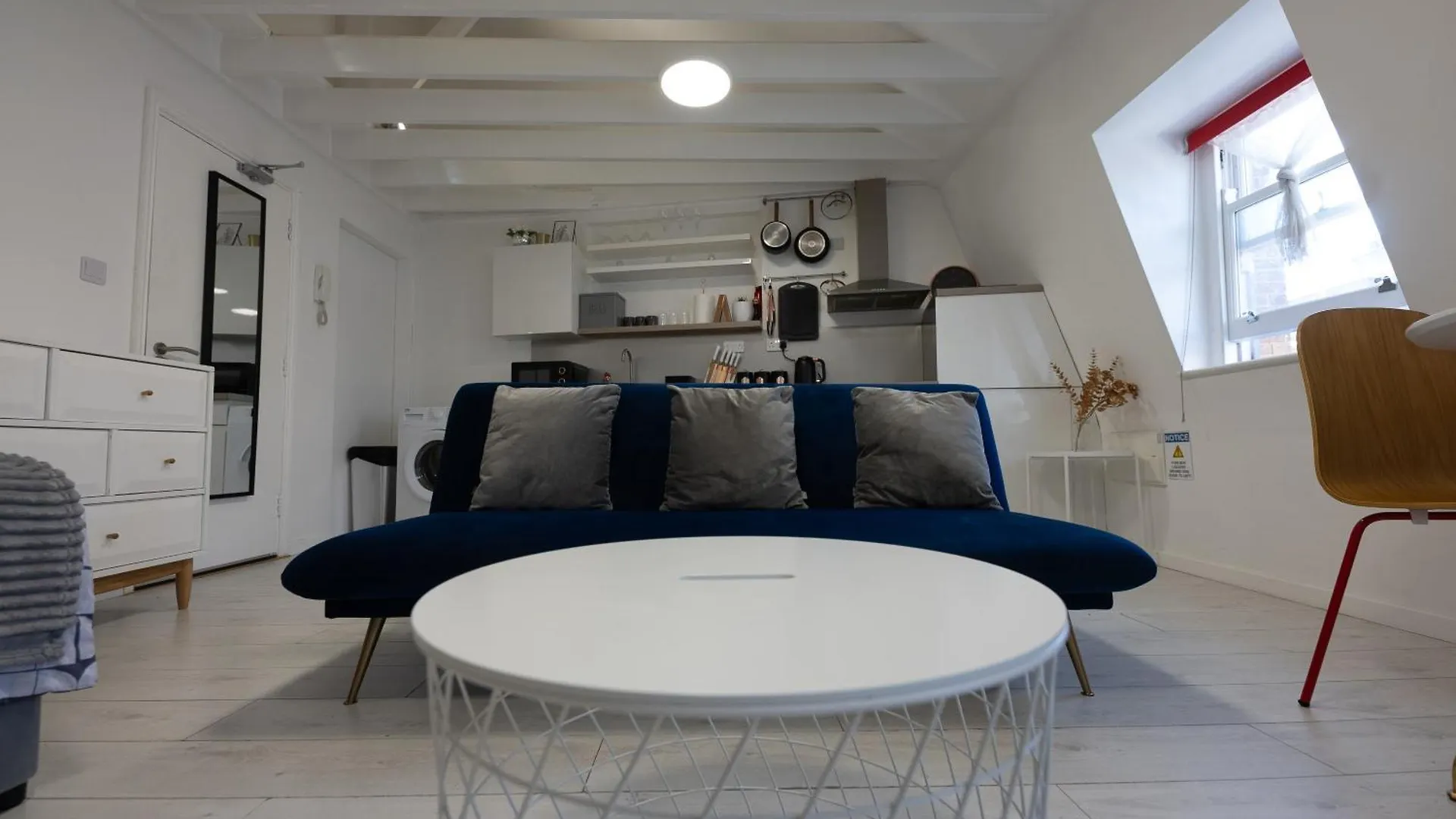 Central Brighton Modern One Bed Apartments