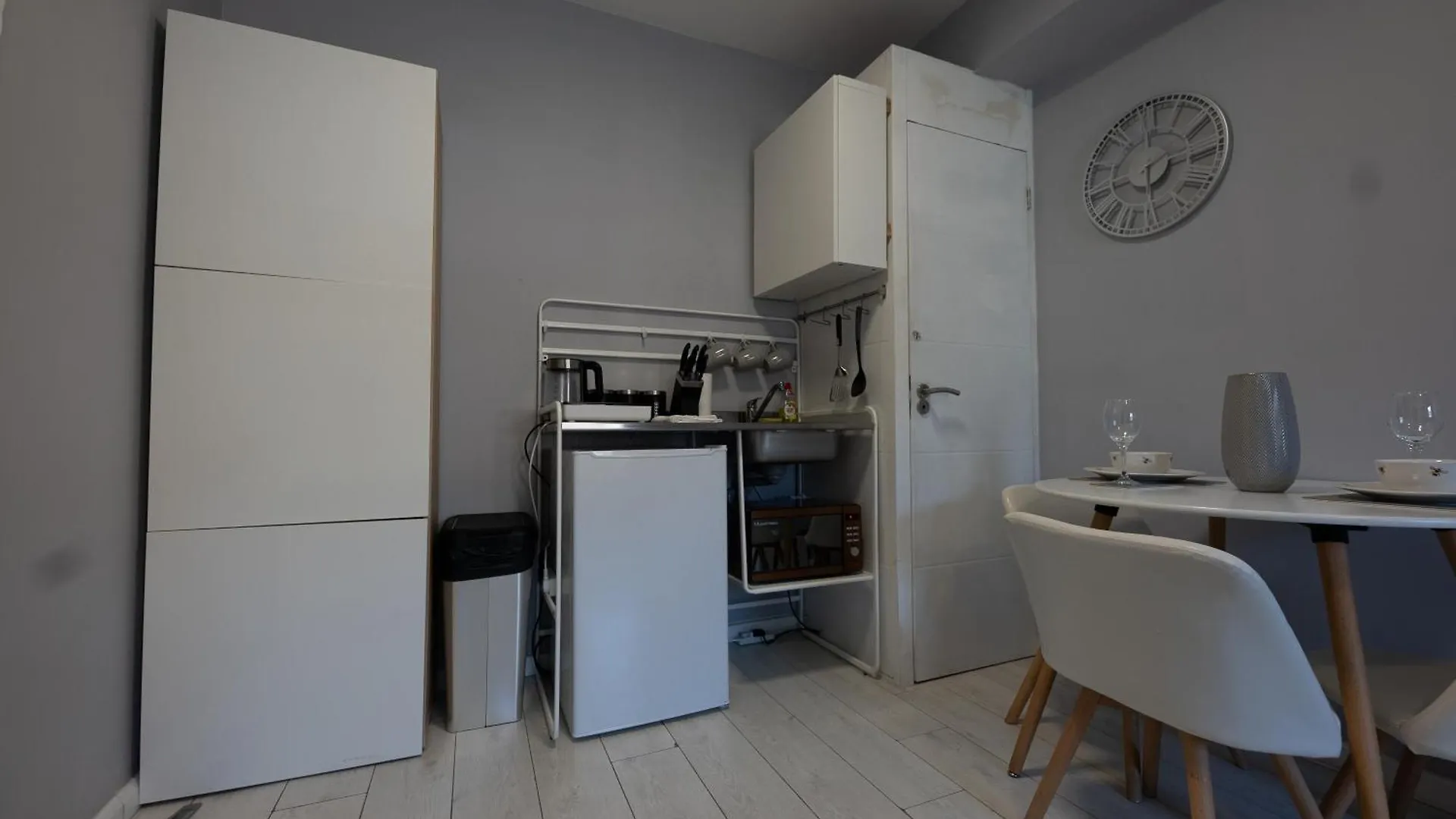 Central Brighton Modern One Bed Apartments