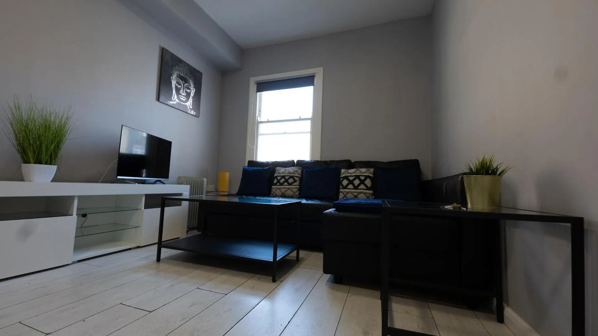 Central Brighton Modern One Bed Apartments