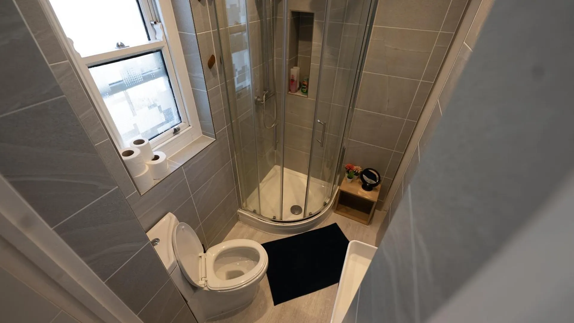 Central Brighton Modern One Bed Apartments